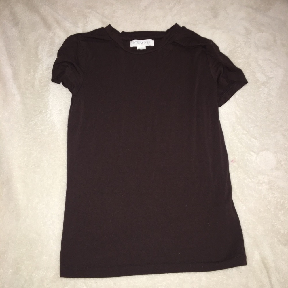 brown shirt